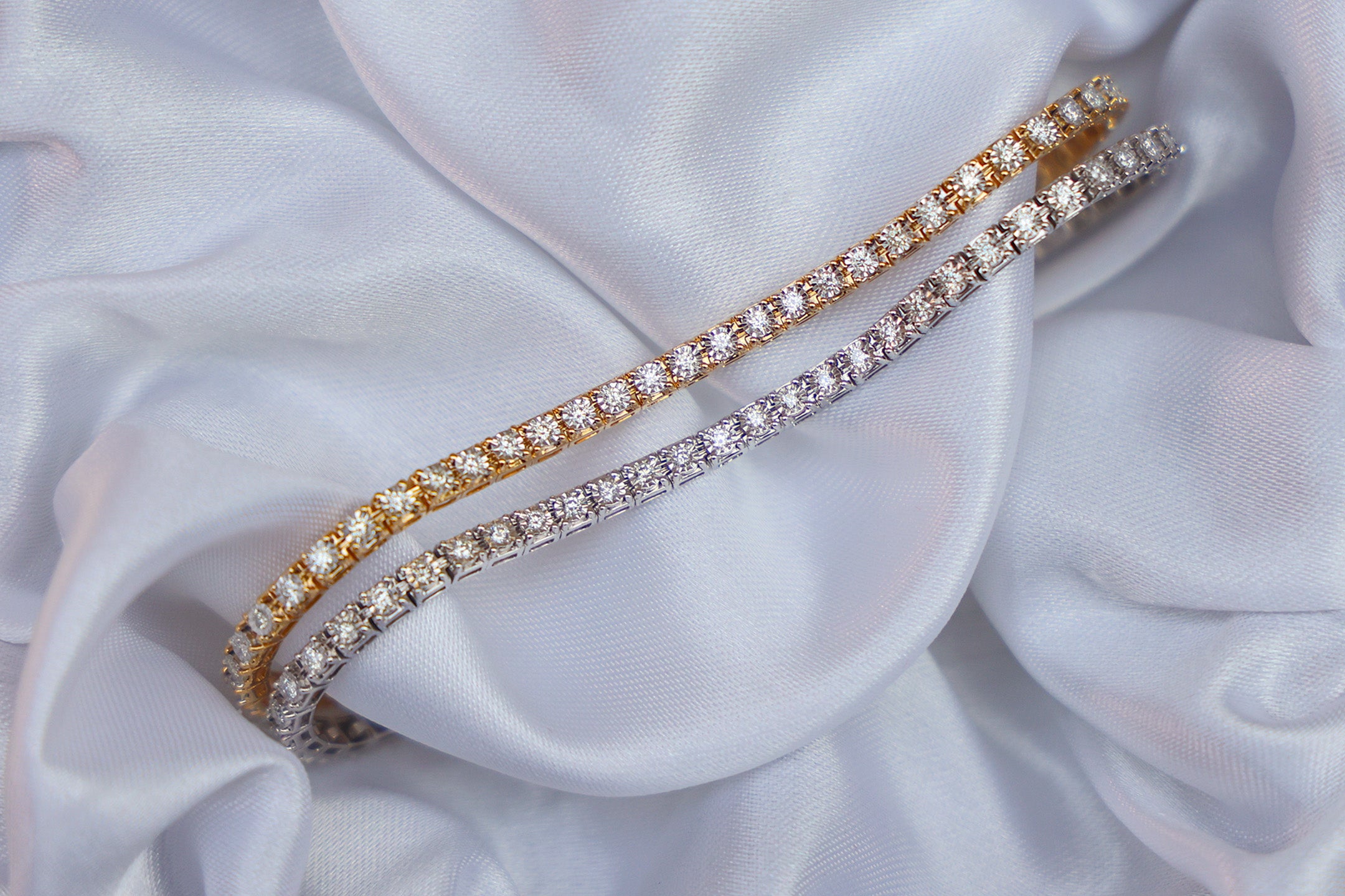 9ct Yellow and White Gold 1.00ct Diamond Tennis Illusion Set Bracelet