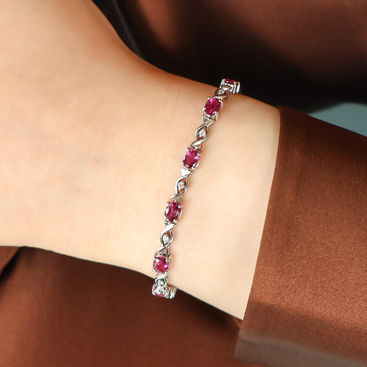 Model wears 18ct White Gold Ruby & Diamond Set Sweetie Bracelet