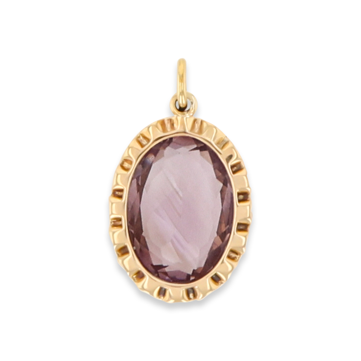 9ct Yellow Gold Oval Shaped Amethyst Scalloped Edge Pendant