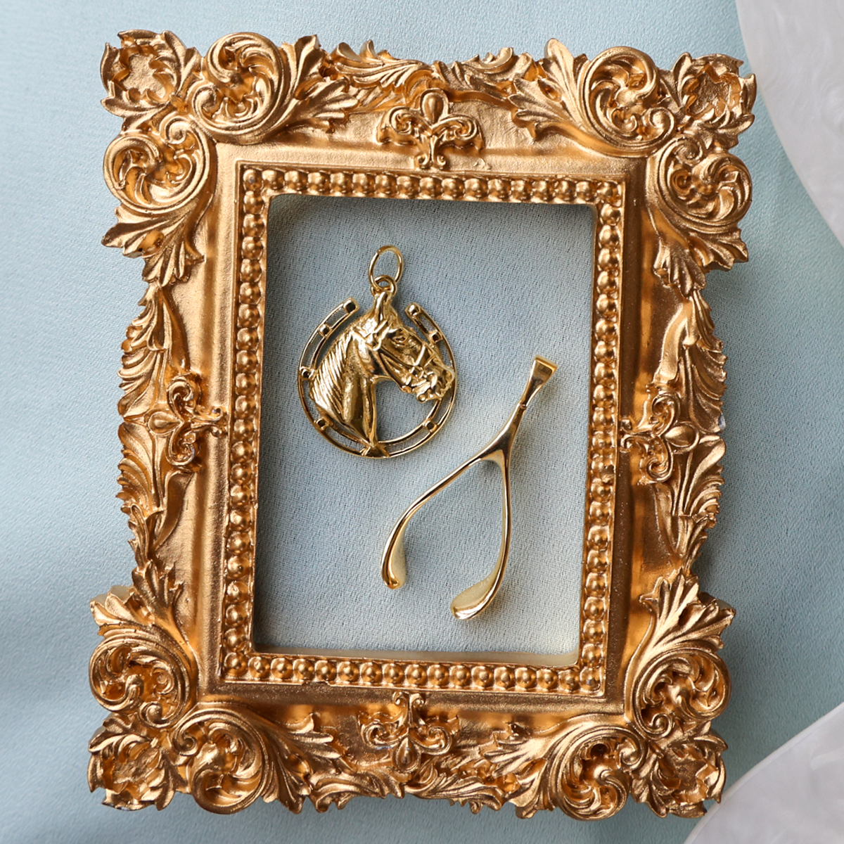 9ct Yellow Gold Large Horse Head in Horseshoe Pendant & 9ct Yellow Gold Wishbone Pendant