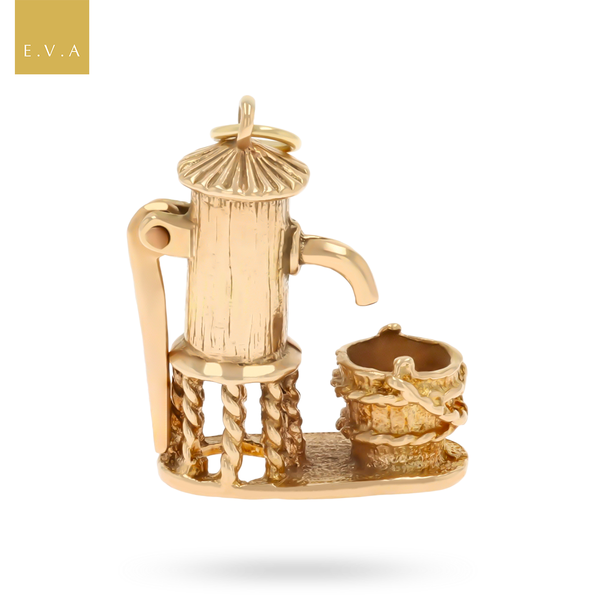 9ct Yellow Gold Water Pump With Moveable Handle Charm