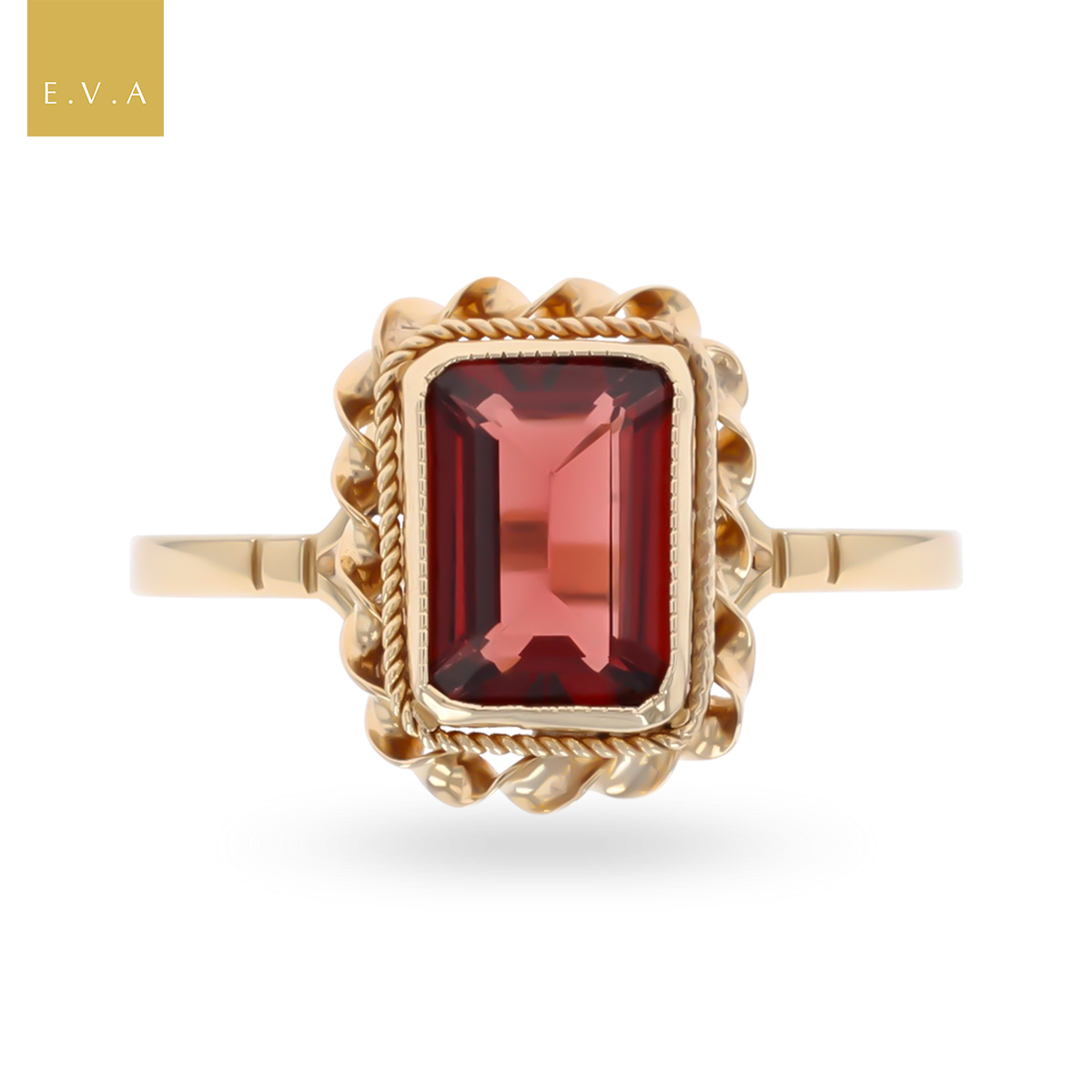 9ct Yellow Gold Emerald Cut Garnet Rope Edge Solitaire Ring