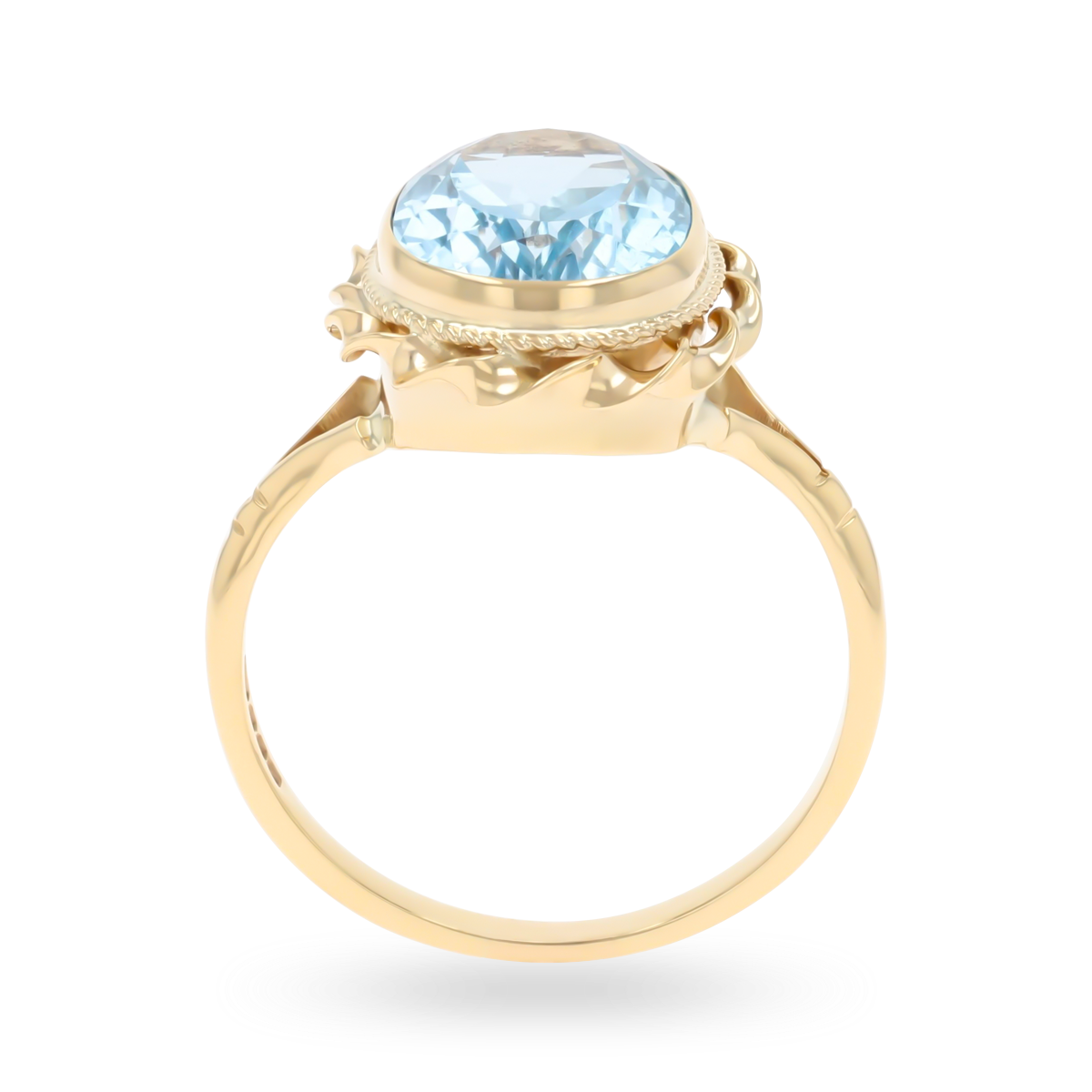 9ct Yellow Gold Oval Cut Blue Topaz Rope Edge Cocktail Ring