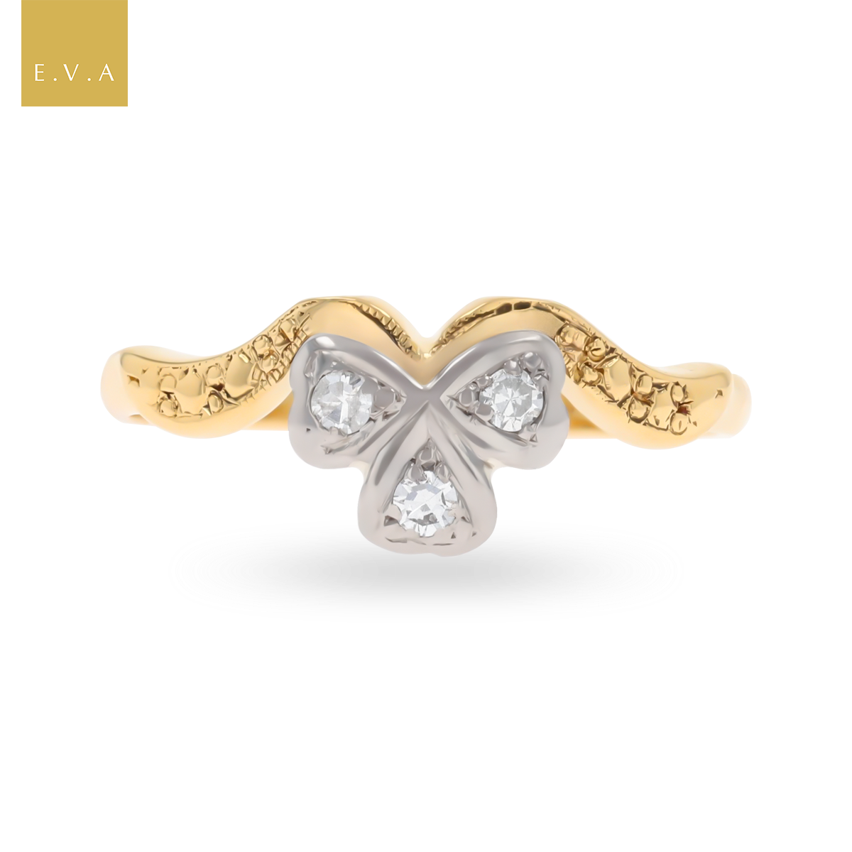 18ct Yellow Gold & Platinum Diamond Trefoil Antique Ring
