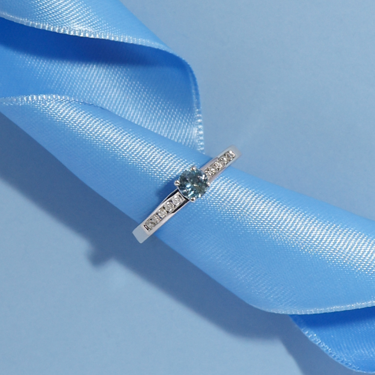 18ct White Gold Aquamarine & Diamond Channel Set Shoulders Solitaire Ring