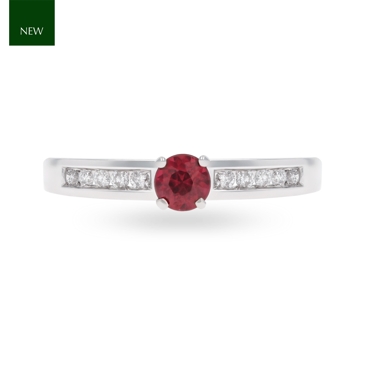 18ct White Gold Garnet & Diamond Channel Set Shoulders Solitaire Ring