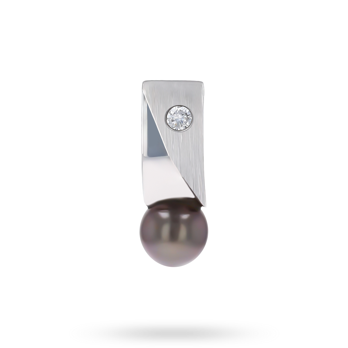 18ct White Gold Black Pearl & Diamond Set Pendant