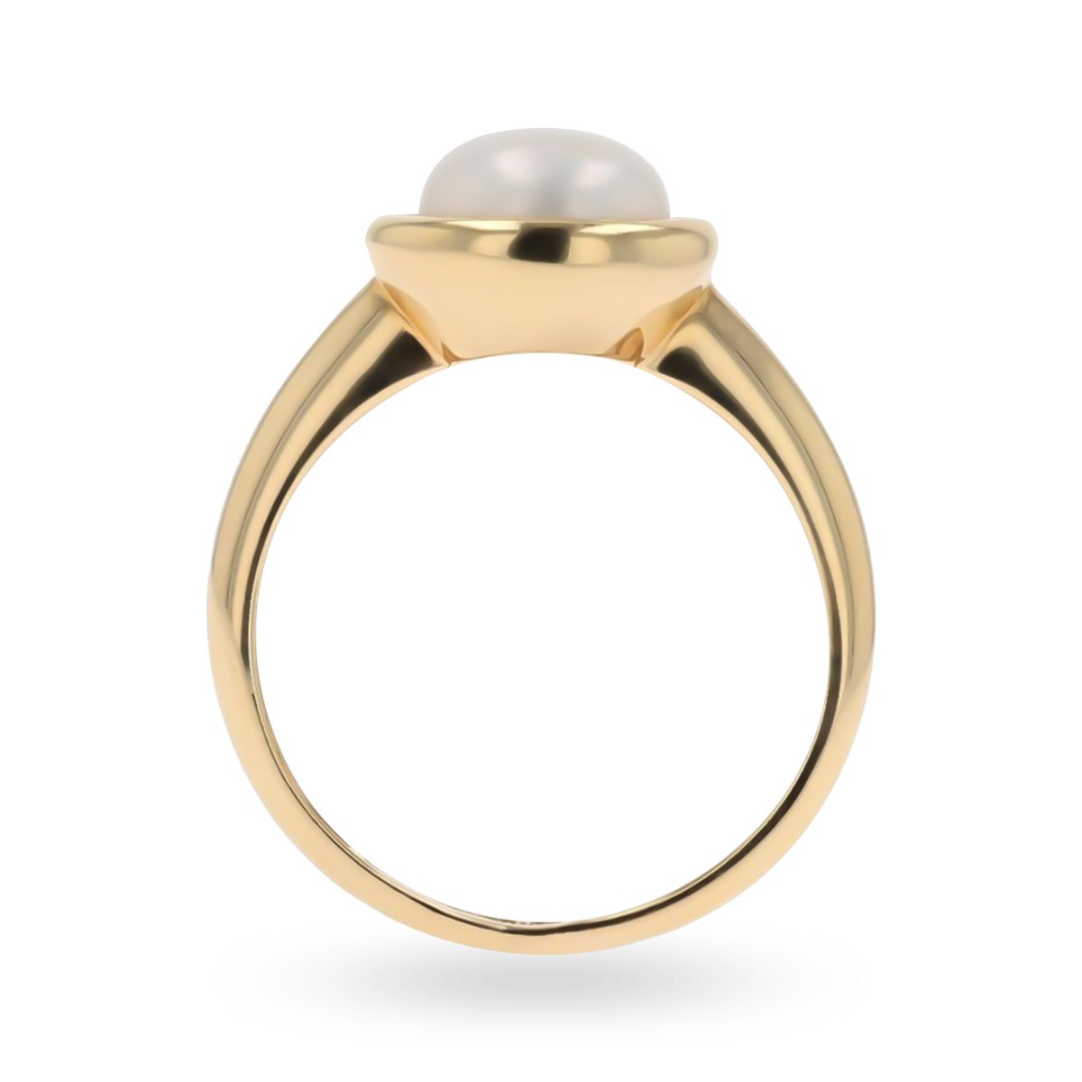 18ct Yellow Gold Cultured Button Pearl Solitaire Ring