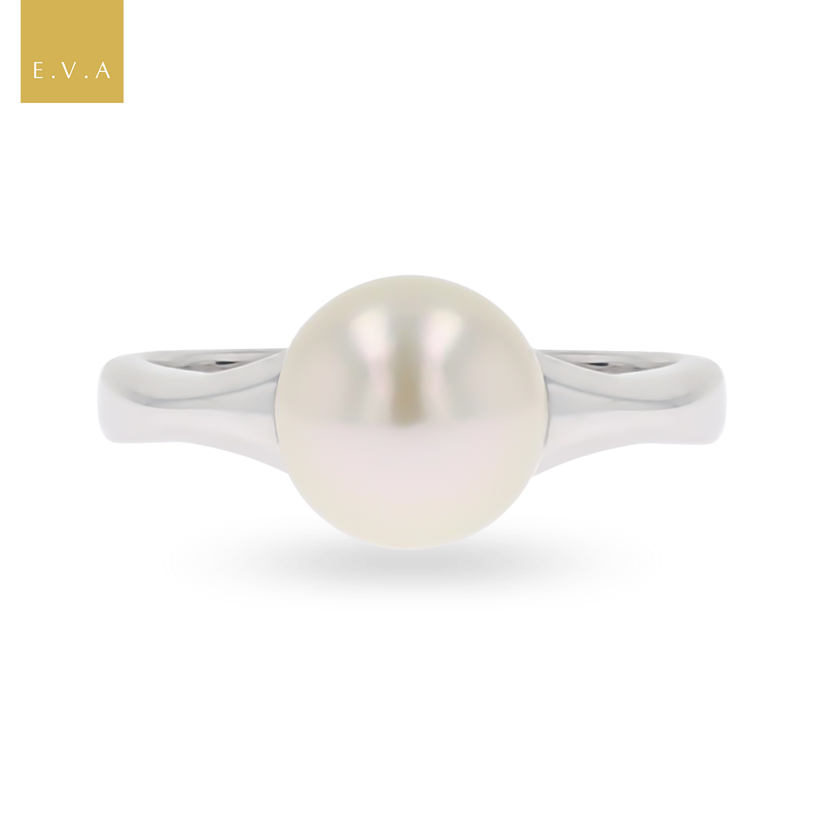 18ct White Gold Cultured Round Pearl Solitaire Ring