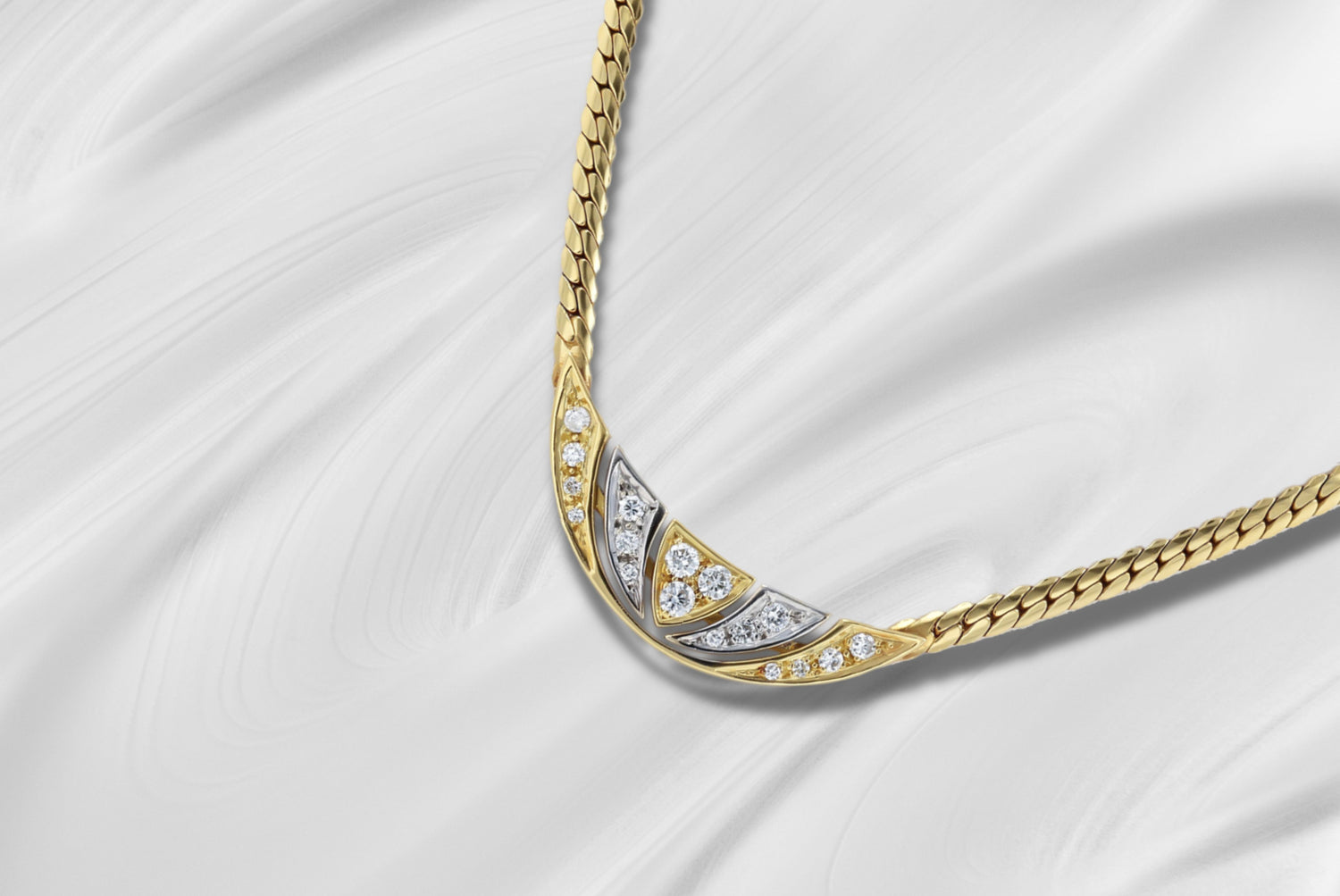 18ct Yellow & White Gold Diamond Fan Collarette Necklace