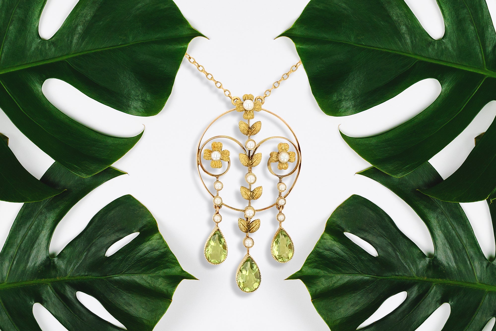 Art Nouveau Peridot & Seed Pearl Floral Necklace 