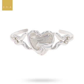 Sterling Silver Footprints In The Sand Torque Bangle