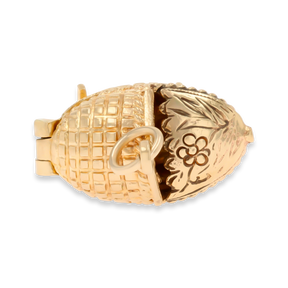 9ct Yellow Gold Baby Boy in Moses Rocking Basket Charm