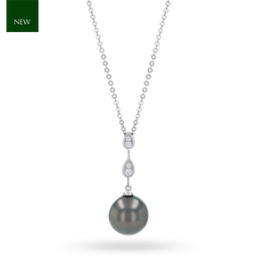 18ct White Gold Cultured Tahitian Pearl & Diamond Teardrop Necklace