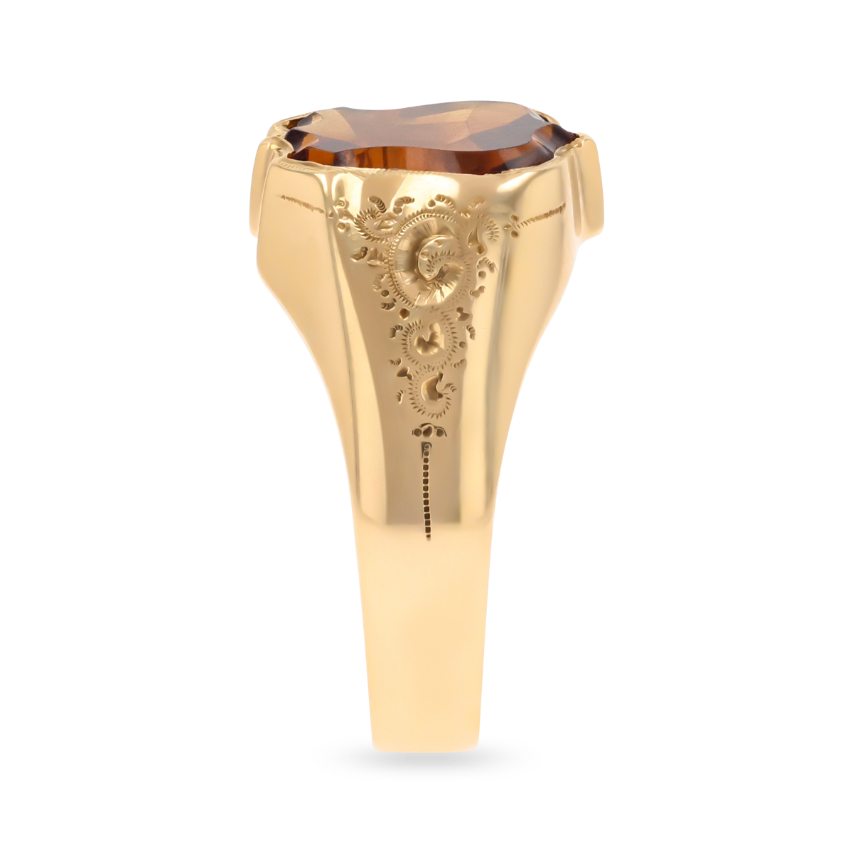 Un-hallmarked 8ct Yellow Gold Shield Shaped Smokey Quartz Signet Ring