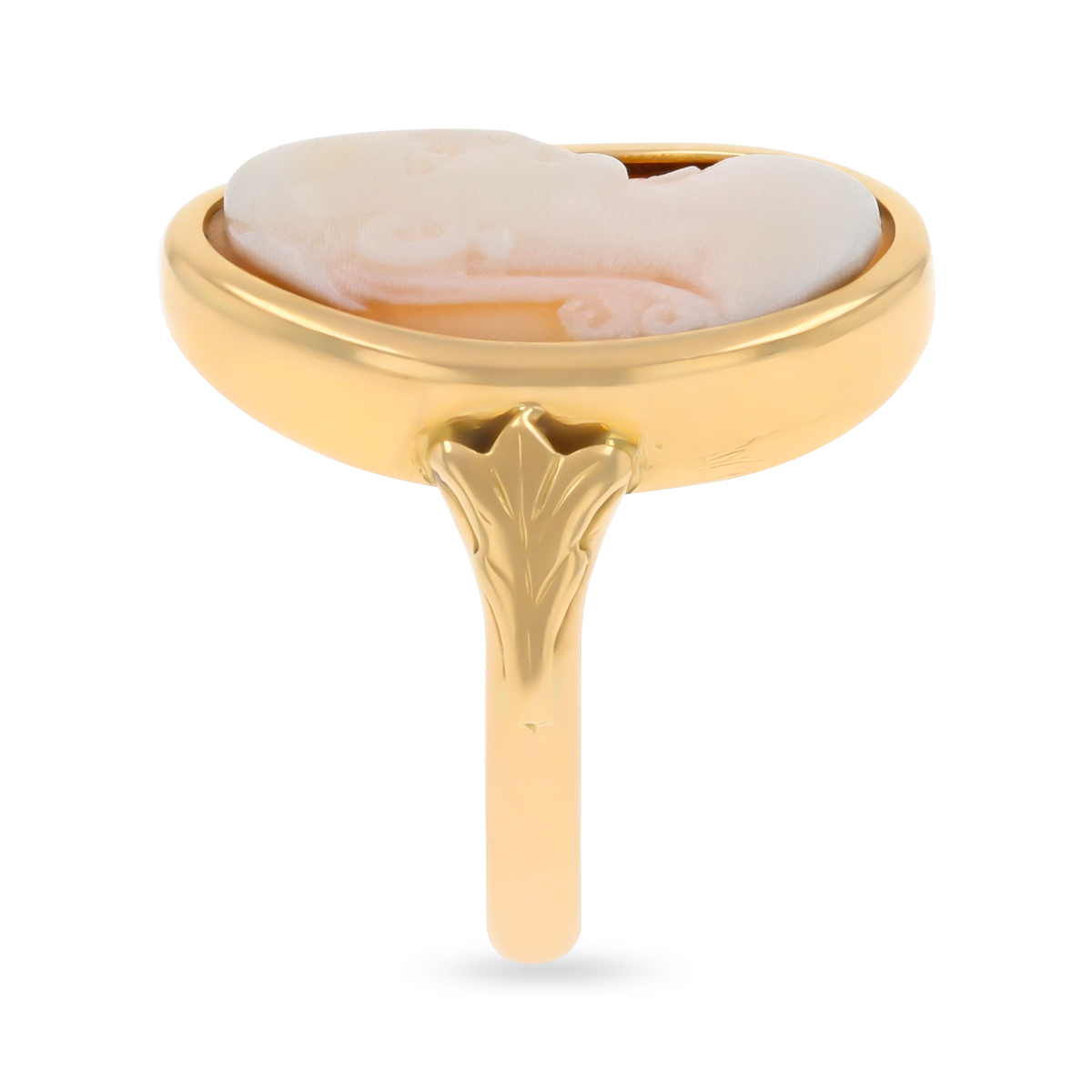 Un-hallmarked 18ct Yellow Gold Oval Shaped Shell Cameo Bezel Set Ring