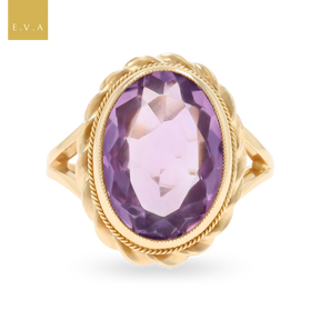 9ct Yellow Gold Oval Shaped Amethyst Rope Edge Dress Ring