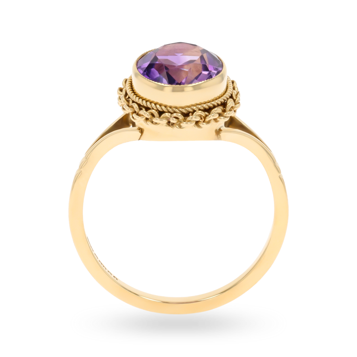 9ct Yellow Gold Oval Shaped Amethyst Chain Link Dress Ring