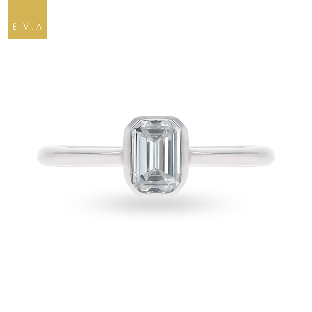 18ct White Gold Emerald Cut 0.60ct Diamond Solitaire Ring
