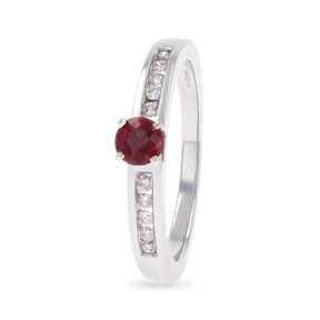 18ct White Gold Garnet & Diamond Channel Set Shoulders Solitaire Ring