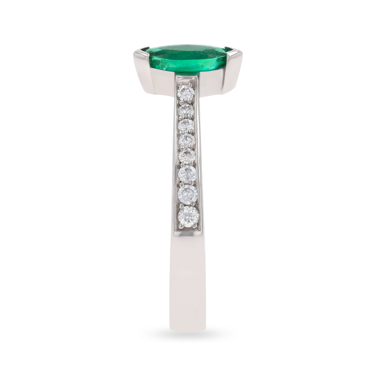 18ct White Gold Marquise Cut Emerald & Diamond Set Shoulders Ring
