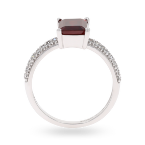 9ct White Gold Emerald Cut Garnet Solitaire Ring With Diamond Shoulders