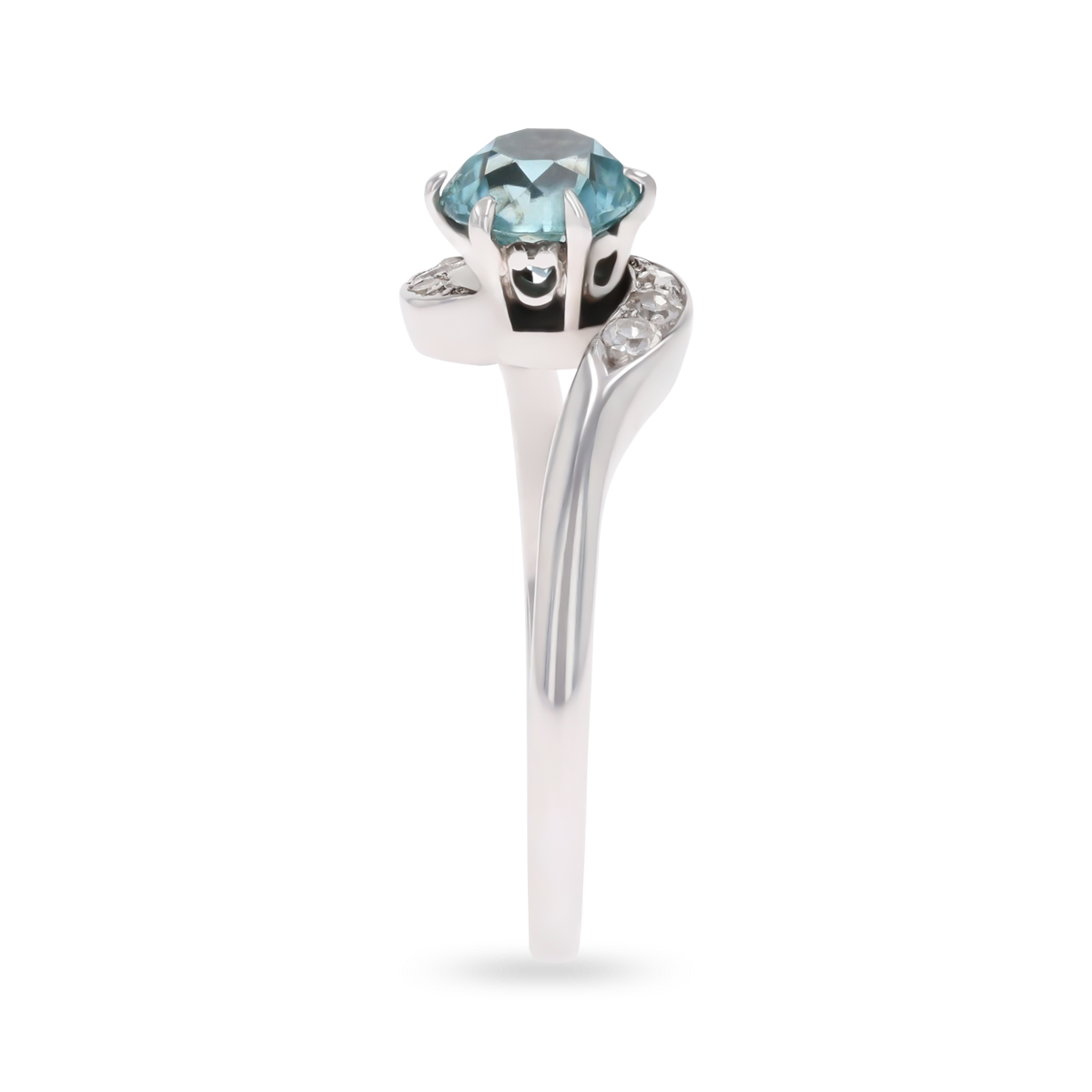 Un-hallmarked Platinum Blue Zircon & Diamond Twist Ring