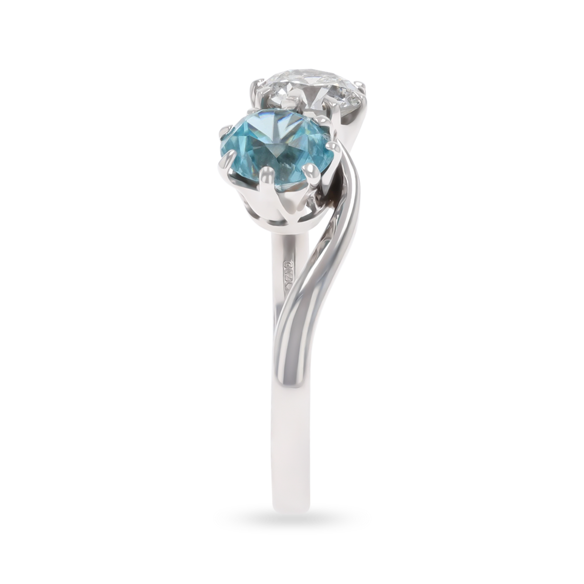 18ct White Gold Blue Zircon & Diamond Toi et Moi Ring