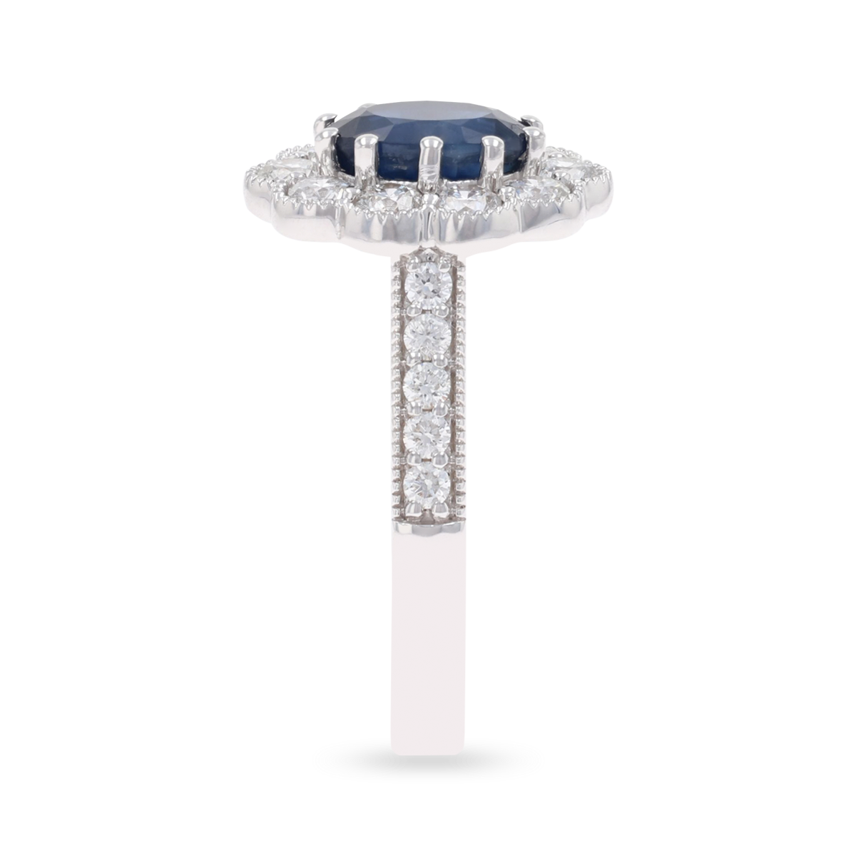 18ct White Gold Oval Cut Sapphire & Diamond Cluster Ring