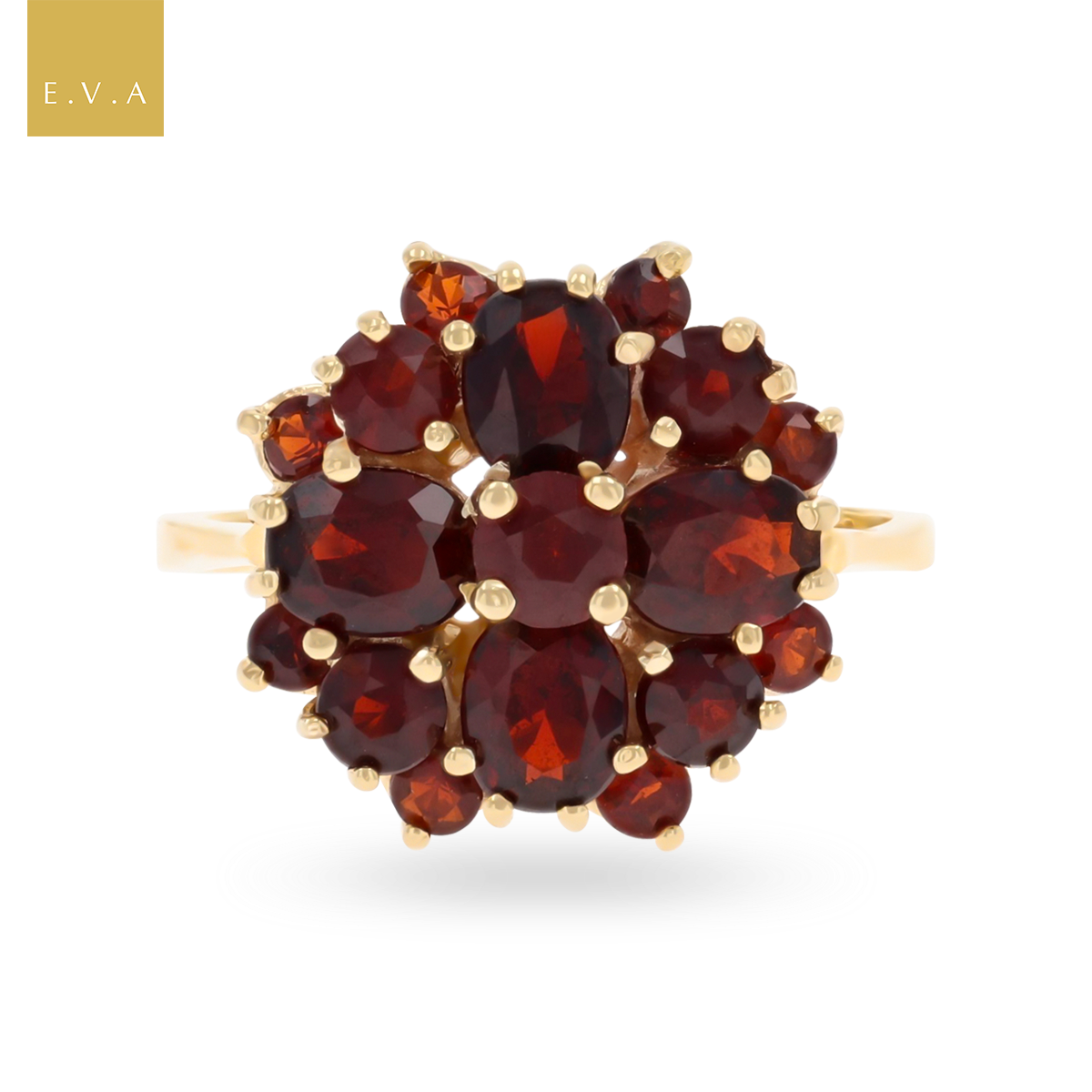 9ct Yellow Gold Garnet Quatrefoil Cluster Ring