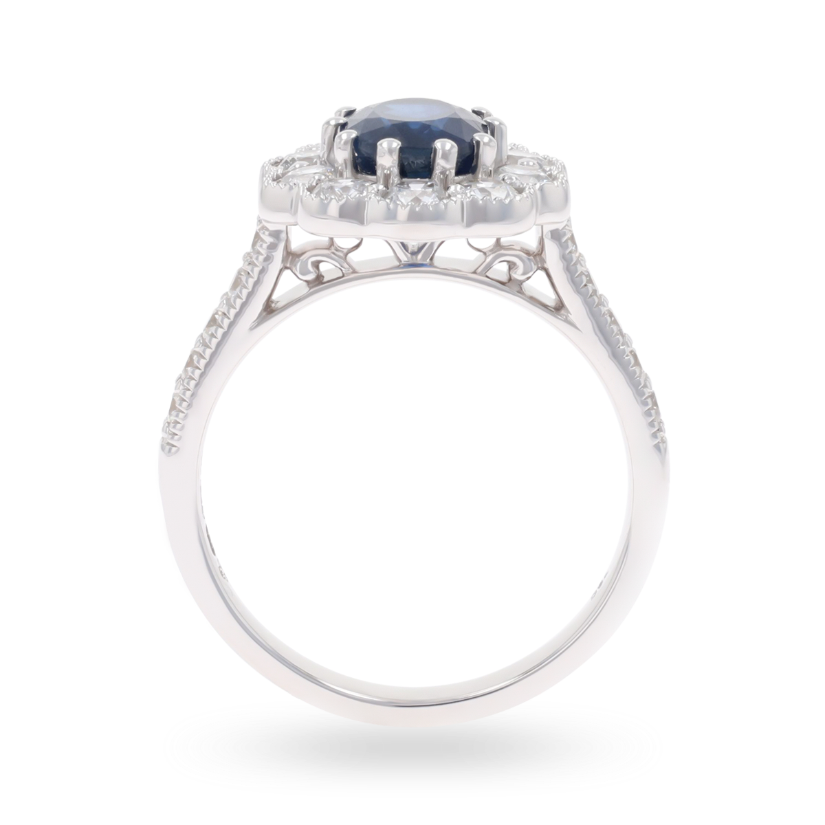 18ct White Gold Oval Cut Sapphire & Diamond Cluster Ring