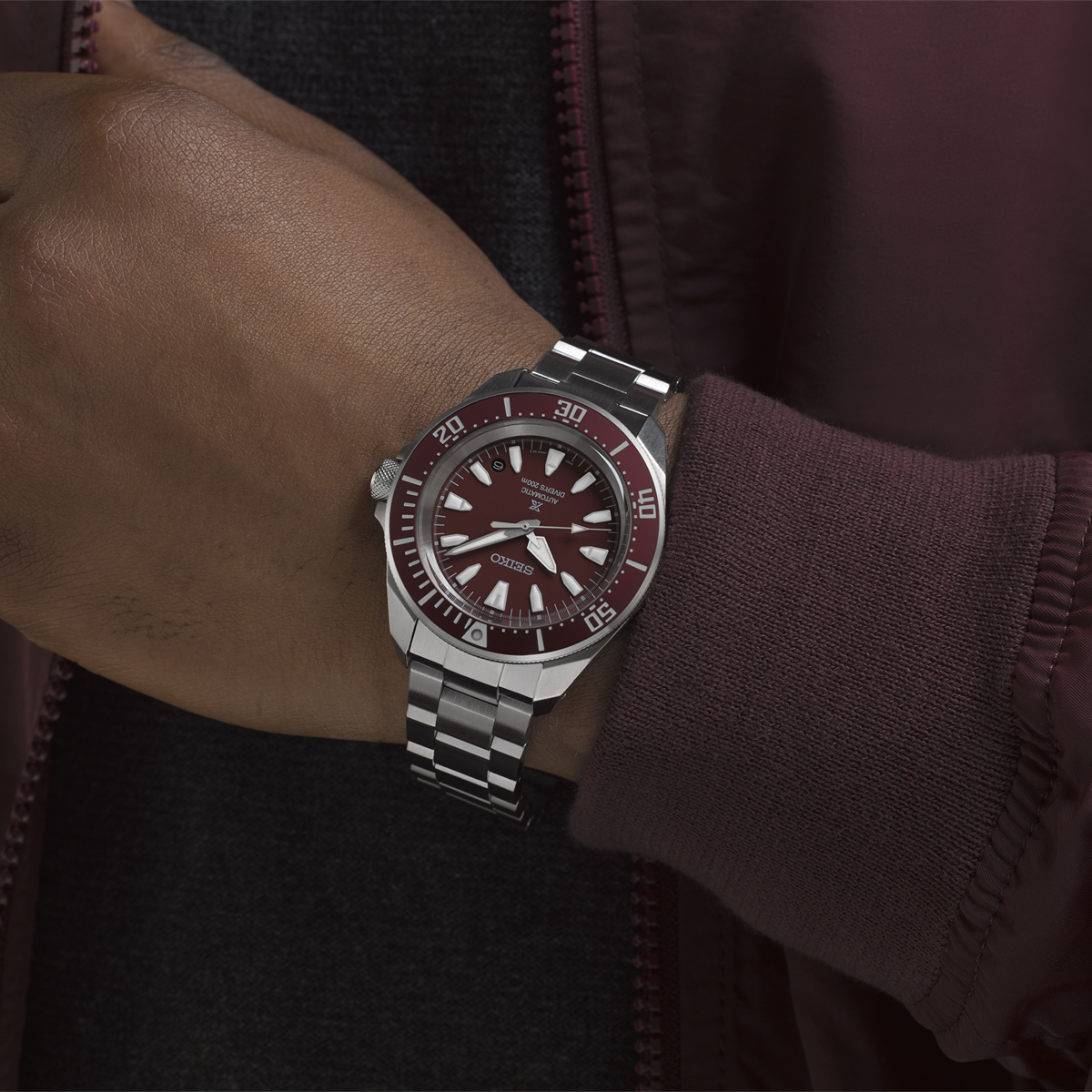 Model wears Seiko Prospex 4R Red 'Shog-urai' Diver, Red Dial with Stainless Steel Bracelet - SRPL11K1