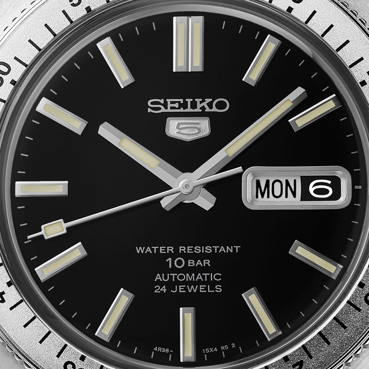 Seiko 5 Sports Heritage Design Recreation Limited Edition In Black - SRPL93K1