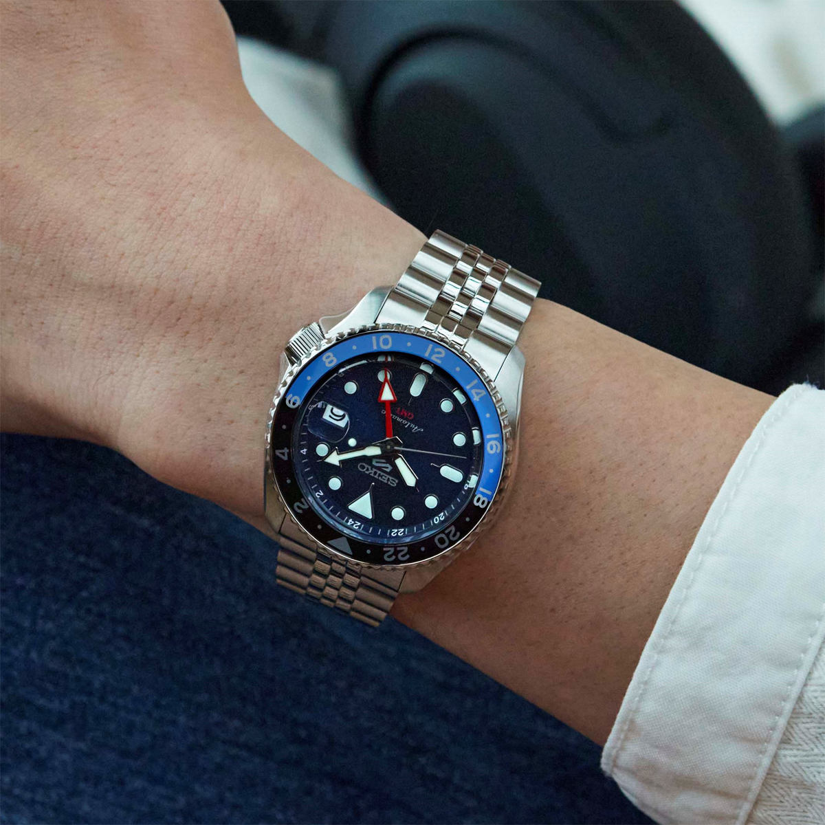 Seiko 5 sports vs discount skx007
