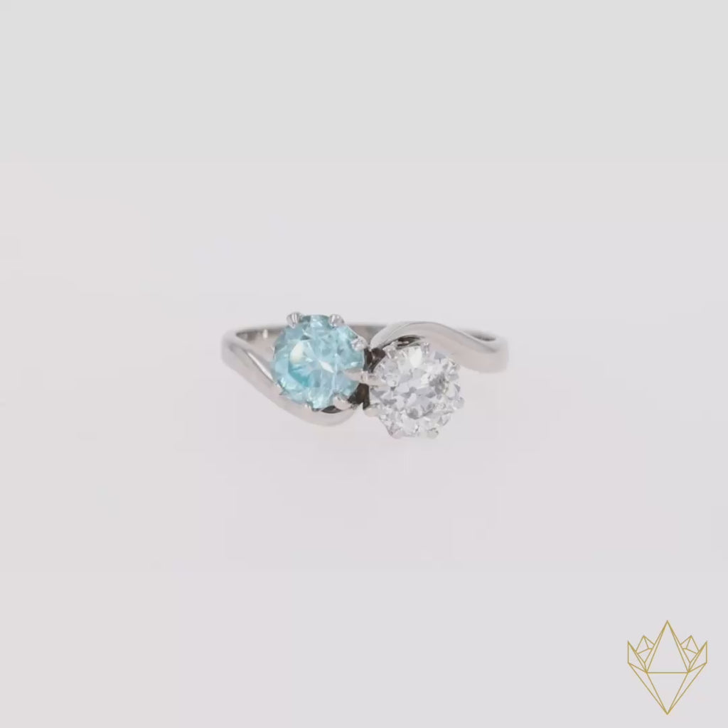 18ct White Gold Blue Zircon & Diamond Toi et Moi Ring - Video