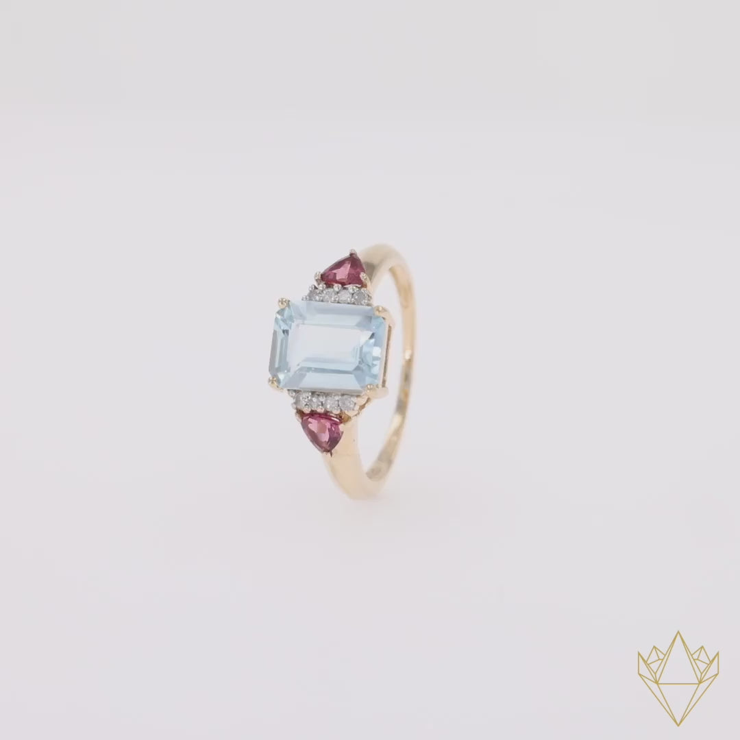 14ct Yellow Gold Emerald Cut Aquamarine, Pink Tourmaline & Diamond Shoulders Ring - 360 Video