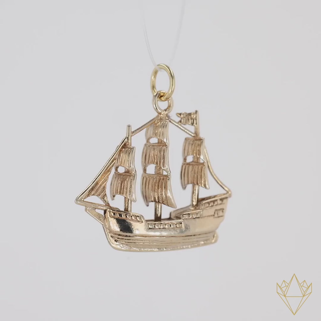 9ct Yellow Gold Sailing Ship Charm - 360 Video