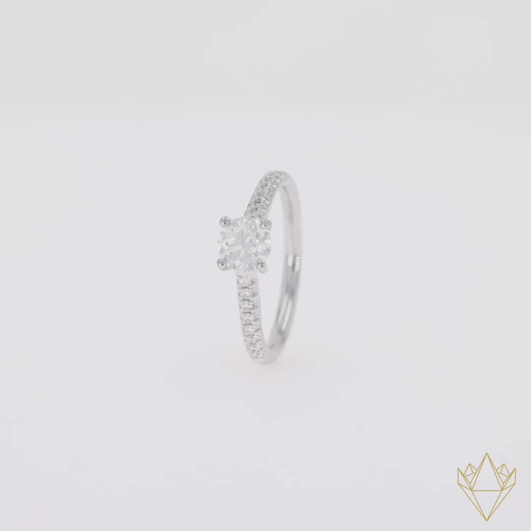 360 Video Platinum Round Brilliant Cut Diamond Solitaire & Shoulder 1.08ctw Ring