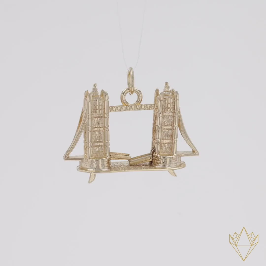 9ct Yellow Gold Moveable London Tower Bridge Charm - 360 Video