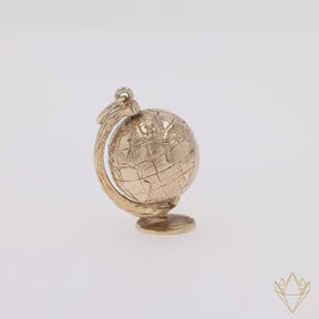 9ct Yellow Gold Moveable Globe Pendant - 360 Video
