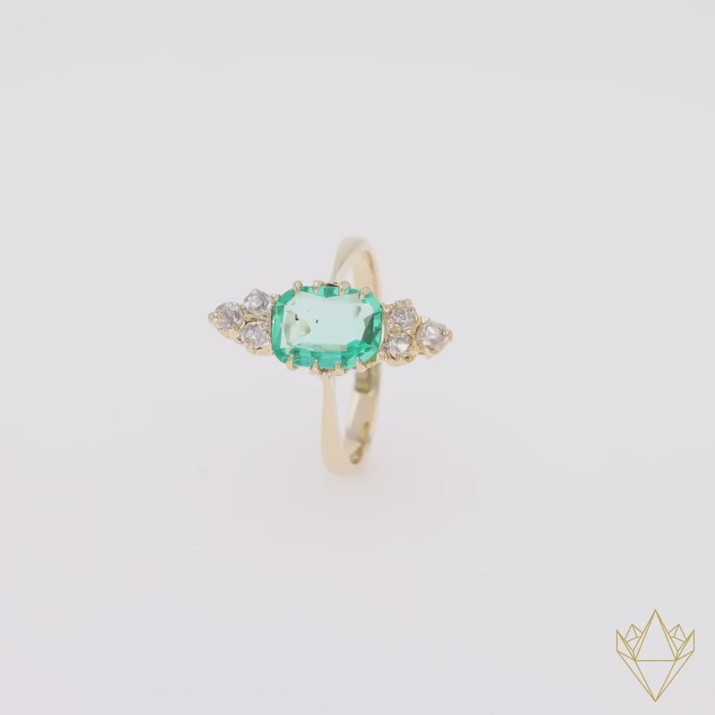 Un-hallmarked 18ct Yellow Gold Emerald & Old Cut Diamond Navette Ring - 360 Video