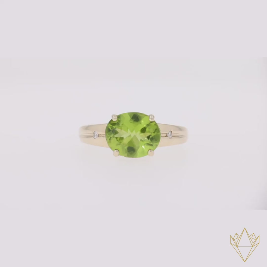 9ct Yellow Gold Oval Cut Peridot & Diamond Solitaire Ring - Video