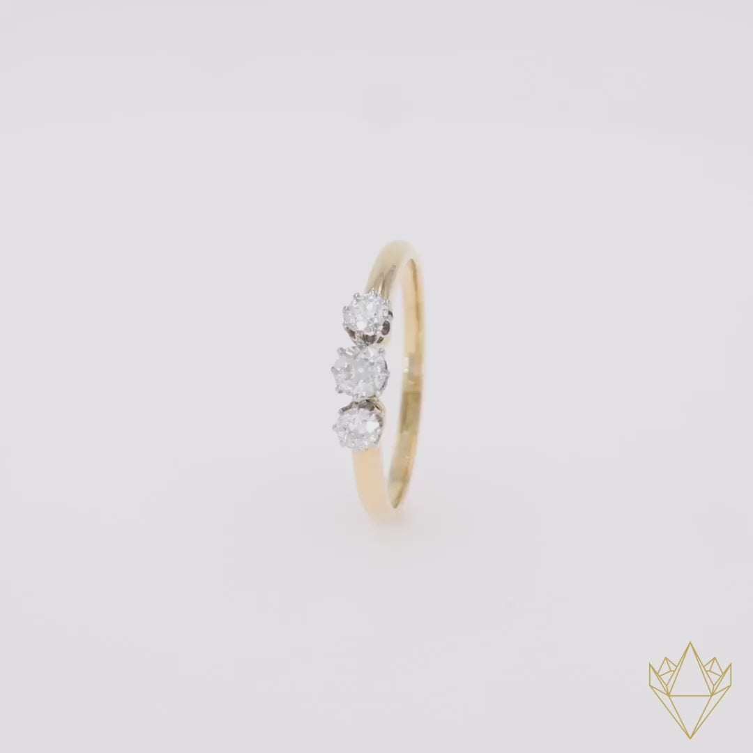 Un-hallmarked 18ct Yellow Gold Old Cut Diamond Trilogy Ring - 360 Video