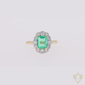 18ct Yellow Gold & Platinum Emerald & Diamond Scalloped Cluster Ring - Video