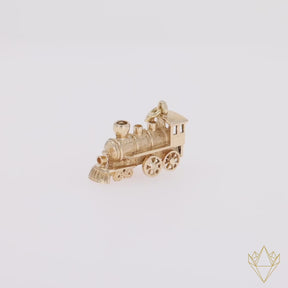 9ct Yellow Gold Steam Train Charm - 360 Video