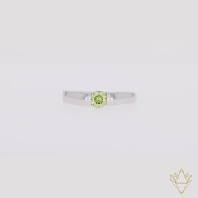 18ct White Gold Demantoid Garnet Solitaire Ring - Video