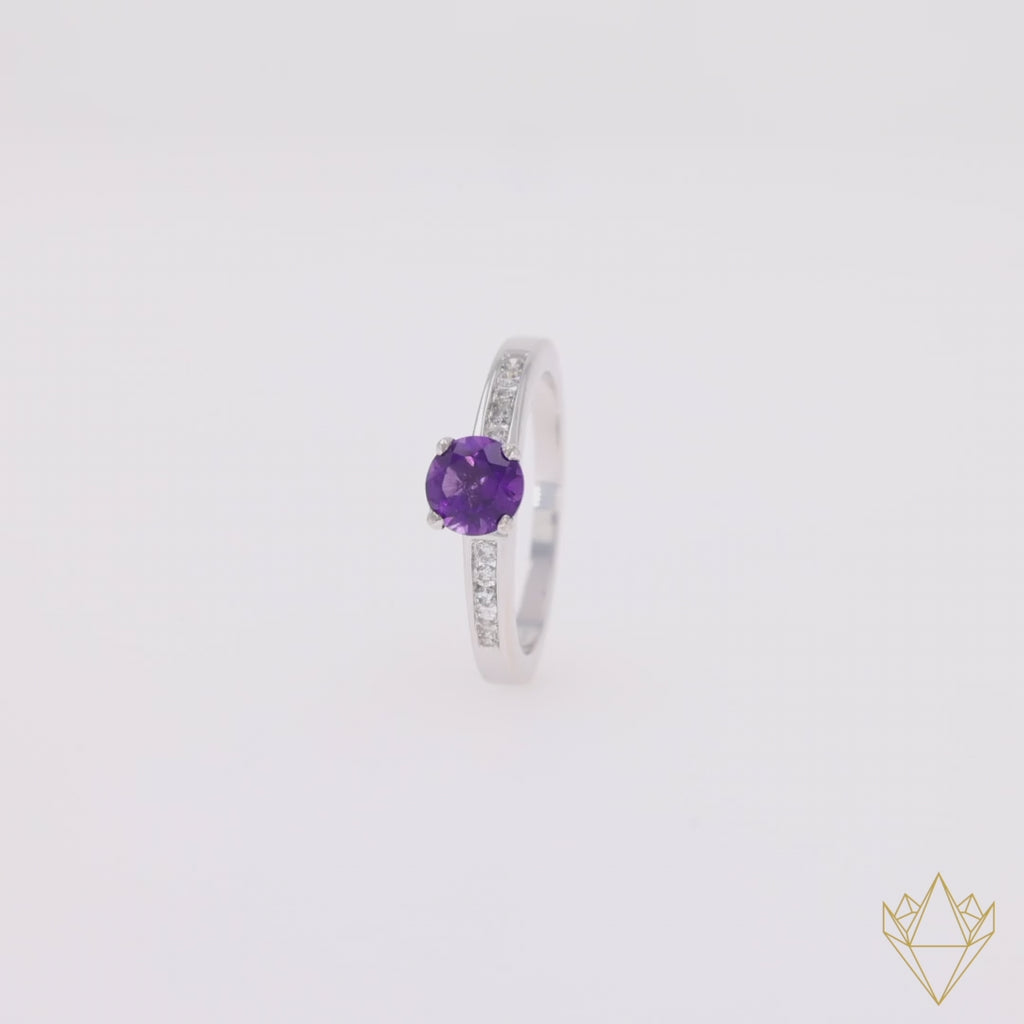 18ct White Gold Amethyst & Diamond Channel Set Shoulders Solitaire Ring - 360 Video