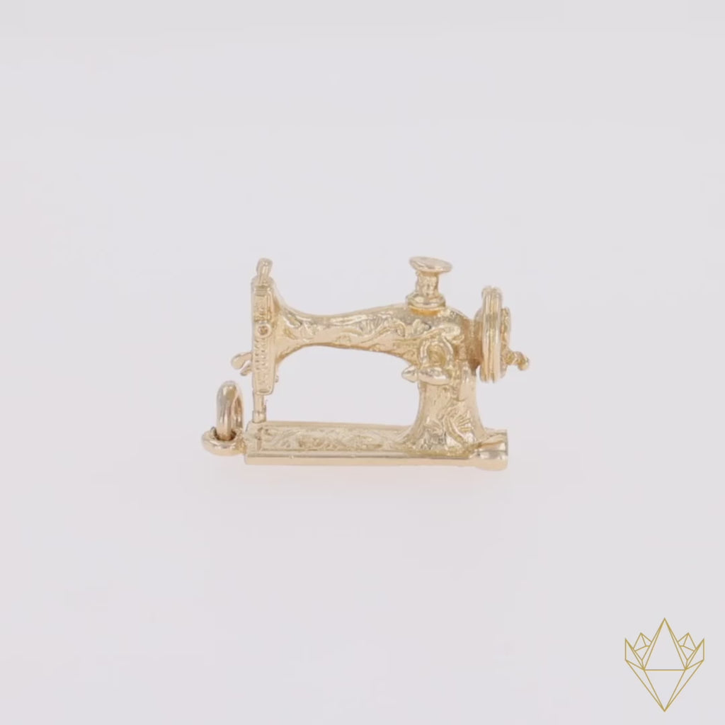 9ct Yellow Gold Sewing Machine Charm - 360 Video