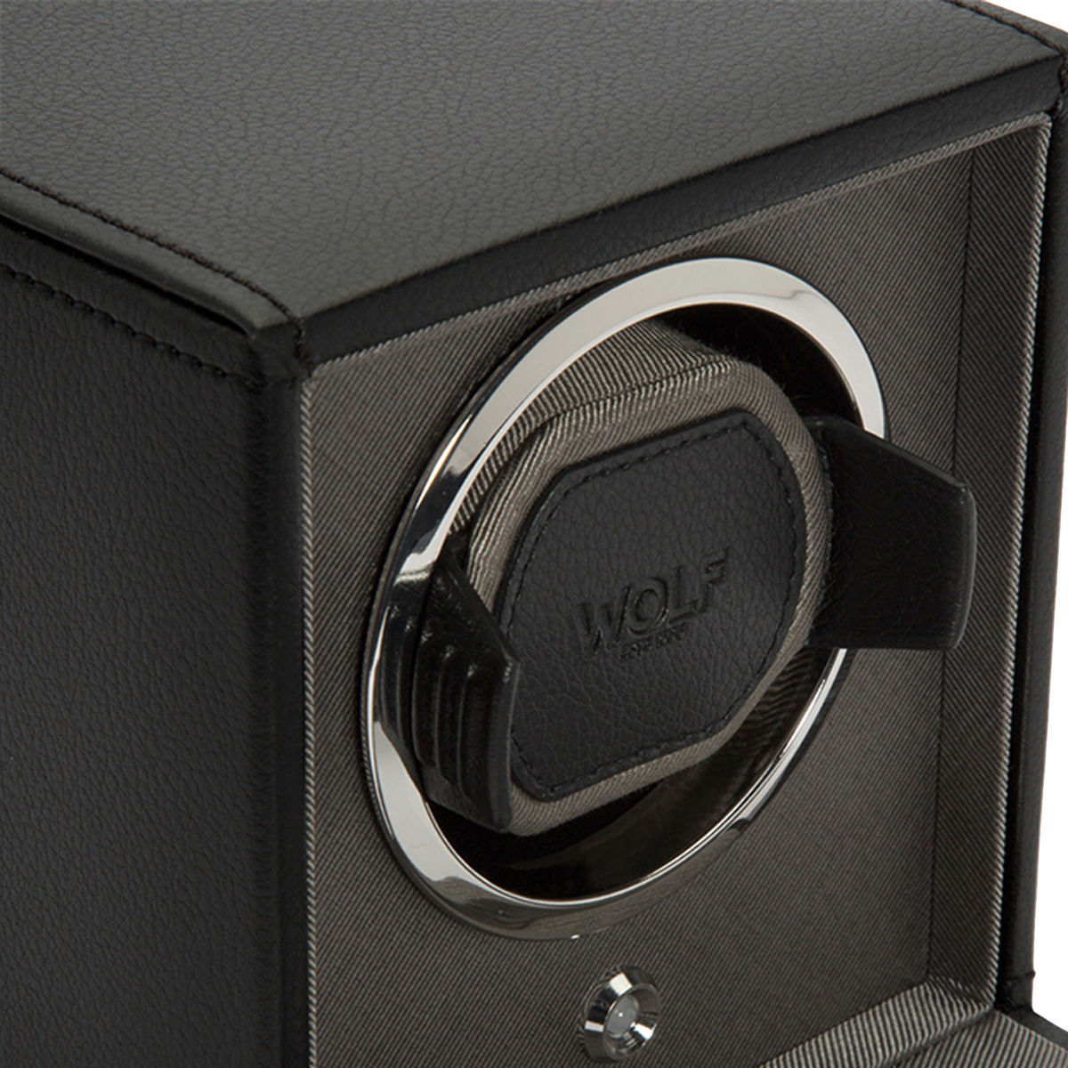 Cub Single Watch Winder With Cover