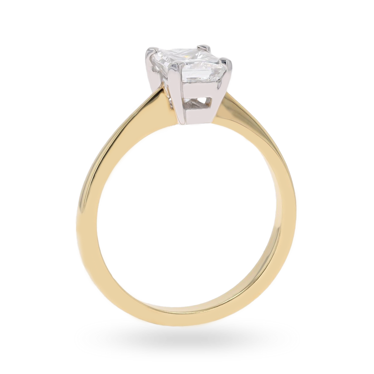 18ct Yellow Gold Radiant Cut Certified 1.07cts Diamond Solitaire Ring